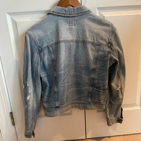 AE Distressed Denim Blue Jean Button Down Jacket Small Boxy Trucker - Picture 9 of 13